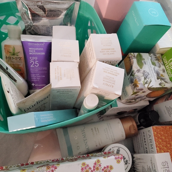 5 FULL SIZE High End Sephora & Ulta PRODUCTS - Picture 9 of 11